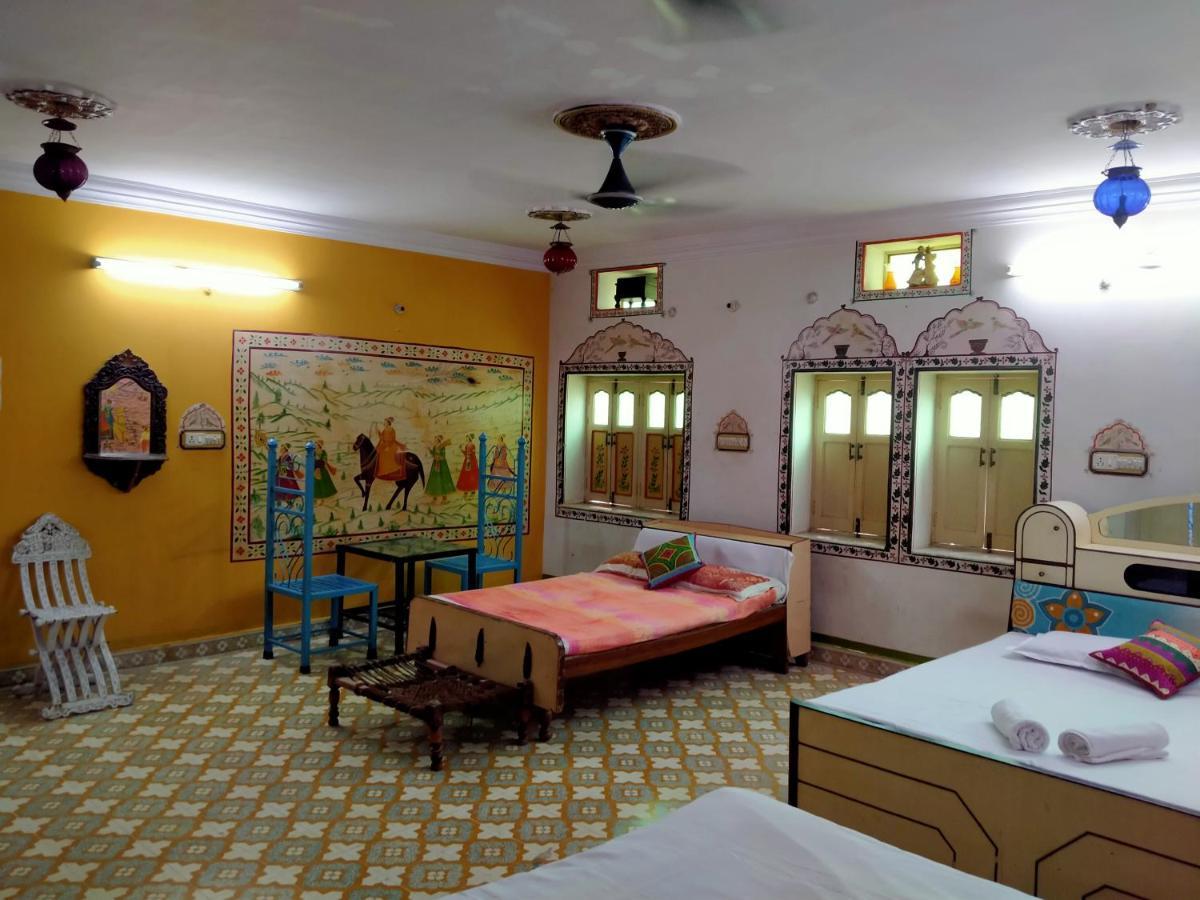 Golden Dreams Guest House จ๊อดปูร์ ภายนอก รูปภาพ